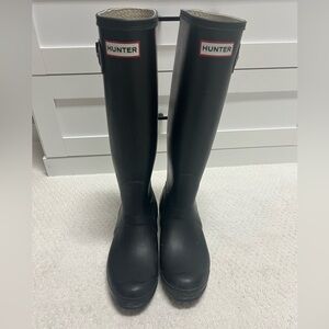 Hunter Matte Black Knee-High Rain Boots